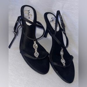 Nina Women’s Formal Heels